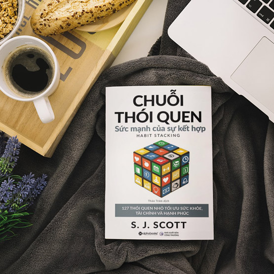 Chuỗi thói quen - Cuốn sách chia sẻ 127 thói quen nhỏ tối ưu sức khỏe, tài chính và hạnh phúc.