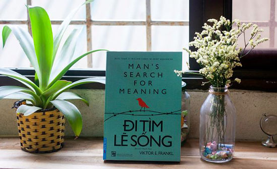 Review sách đi tìm lẽ sống